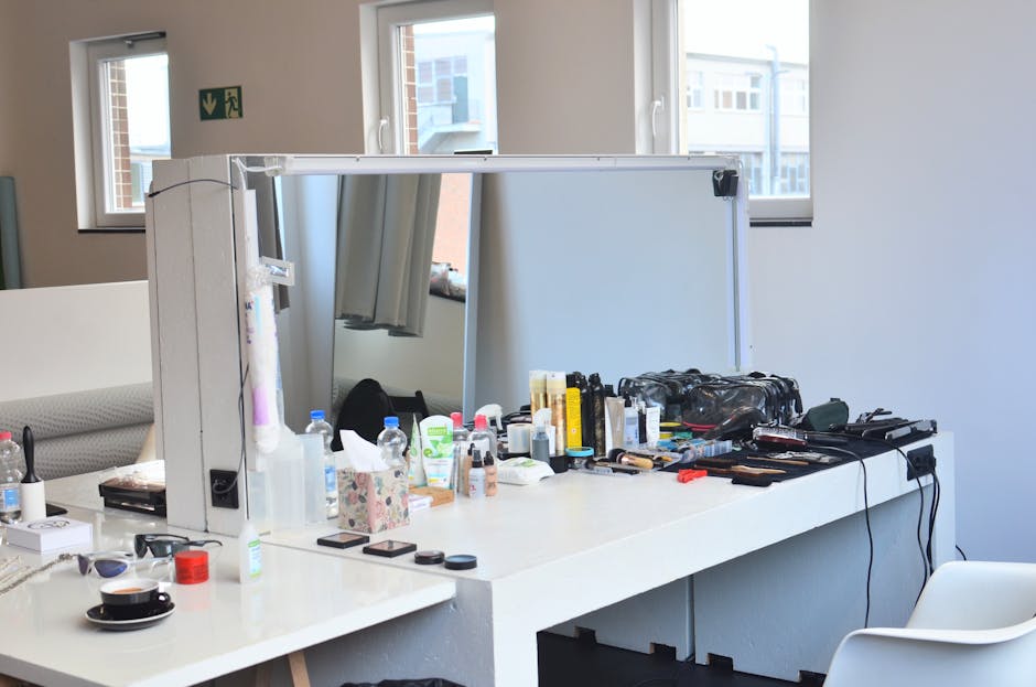 Ultimate Checklist for Choosing the Best Dressing Table Folding Mirror - American Mortuary Coolers & Equipments Ultimate Checklist for Choosing the Best Dressing Table Folding Mirror - American Mortuary Coolers & Equipments